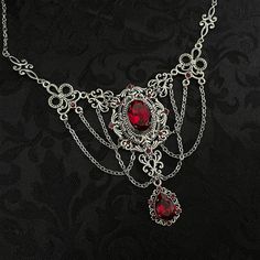 Dark Ruby Red/garnet Gothic Antique Silver Filigree Victorian Wedding Bridal Necklace Choker Pendant Goth Vampire Queen Medieval Renaissance - Etsy Gothic Antique, Gothic Jewelry Diy, Vampire Necklace, Vampire Jewelry, Goth Vampire, Gothic Glam, Goth Necklace, Grunge Jewelry, Vampire Queen