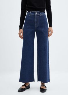 Jeans culotte high waist - Women | Mango USA Paris Winter Outfits, Striped Linen Dress, Turtleneck Tunic Sweater, Mango Jeans, Cropped Flare Jeans, Denim Style, Leather Trousers, Grey Jeans, Versatile Dresses