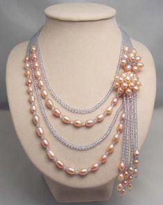 bridesmaid gift Bead Necklace Beaded Pearl by audreyjewelry Homemade Necklaces, Beaded Jewelry Earrings, Jewelry Pearl, Pearl Jewelry Necklace, Kris Jenner, Necklace Beaded, Collars For Women, Moda Vintage, Bead Jewellery