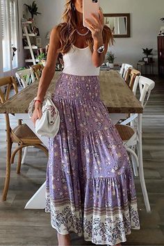 An Extra Day Boho Floral Maxi Skirt Stile Boho Chic, Printed Long Skirt, Boho Mode, Estilo Hippy, High Waisted Maxi Skirt, Estilo Hippie, Rock Outfit, Mode Boho, Floral Maxi Skirt