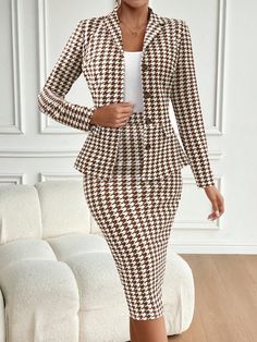 Women Front-Button Simple Lapel Long Sleeve Top And Mini Skirt Casual Suit Set Coffee Brown Elegant  Long Sleeve Knitted Fabric Houndstooth,Plaid,Plain  Slight Stretch  Women Clothing, size features are:Bust: ,Length: ,Sleeve Length: Autumn Office Wear, Corporate Dresses, Minimalist Blouse, Winter Wedding Guest Dress, Corporate Dress, Casual Office Wear, Office Wear Women, Skirt Casual, Skirt Suit Set