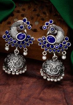 Present Beautiful Silver Earrings with Unique Design Traditional Indian Jhumkas Silver Jhumka Earrings Oxidised Jhumka, Gold Earrings Indian, Jewelry Words, Indian Earrings, Festival Jewelry, Jhumka Earrings, Special Jewelry