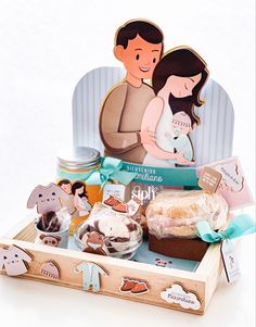 diseño, bandejas, bandejas de desayuno, bandejas personalizadas, desayuno sorpresa, desayuno original, regalos originales, regalos personalizados, cursos, papelería creativa, papelería personalizada Baby Shower Hamper, Gift Tray, Personalised Gifts Diy, Baby Gift Hampers, Diy Gift Set, Gifts Wrapping Diy, Creative Box, Baby Hamper, Plate Decor