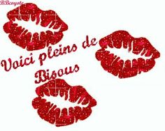 three red lipsticks with the words vieci piens de riques written on them