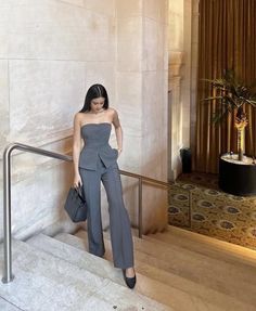 Elegant Outfit Classy, Mode Chanel, فستان سهرة, Classy Work Outfits, Graduation Outfit, Mode Inspo, Looks Chic, 가을 패션, Fancy Outfits