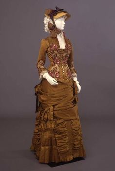 1880 Dress, 1870s Dress, Vintage Attire