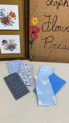 Sweet set of 6 mismatched vintage cloth napkins.  Measures about 15.5 x 16".  Great vintage shape.  No holes, tears, or stains.  Freshly laundered!  **Price is for all 6 napkins.   Please disregard the shipping amount, when adding multiple items to your cart.  I'll gladly combine shipping, when it is safe to do so.  Message me to make adjustments ahead of time, or make your purchase and I'll refund the shipping overages.  Orders over $35 ship free within the USA.  Please find measurements and re Vintage Cloth Napkins, Reusable Napkins, Retro Floral Pattern, Vintage Cloth, Home Decor Vintage, Table Napkins, Retro Home Decor, Retro Home, Linen Napkins