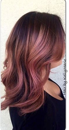 Stunning Rose Gold Hair Ideas!!! Metallic Hair Color, Gold Hair Colors, Hair Color Rose Gold, Hair Idea, Pink Highlights, Rose Gold Hair, Hair Color And Cut, Metallic Hair, Hair Envy