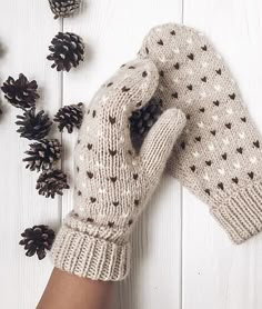 Ravelry: My Love mittens pattern by Evgeniya Vashutkina Knit Hat Scarf Mitten Pattern, Knitted Gloves Mittens, Knitted Mittens Pattern, Knit Accessories, Knitted Mittens, Crochet Toddler, Colorwork Knitting, Wool Mittens, Crochet Mittens