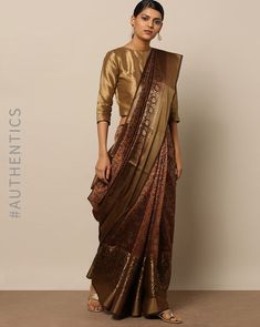 Sari Styles Modern, Homai Vyarawalla, Saree Draping Styles Modern, Professional Saree, Saree Drapes, Draping Styles, Satin Lehenga, Saree Drape, Dress Georgette