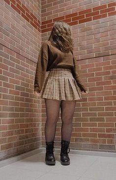 Outfits For Midsize, Classy Fall Outfits, Comfy Fall Outfits, Skirt Outfits Fall, Style Inspiration Casual, Chique Outfits, Berlin Fashion, Mode Inspo, Curvy Girl Outfits