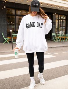 Neutral Sweatshirt, Sweatshirt Preppy, Preppy Sweatshirts, Pic Inspiration, Football Sweater, Club Sweatshirts, Mom Stuff, Future Mrs