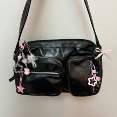 Bob The Drag Queen, Girly Bags, What In My Bag, Street Style Trends, Bags Aesthetic, Pretty Bags, Coin Bag, Cute Purses