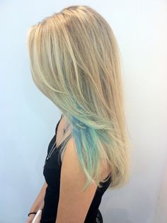 Aqua Tips Hair, Turquoise Blonde Hair, Blonde Hair Blue Underlayer, Blonde Hair With Blue Highlights Teal, Blue Ends Hair Blonde, Teal Streaks In Blonde Hair, Blonde Hair Teal Highlights, Blonde With Teal Highlights, Blonde And Turquoise Hair