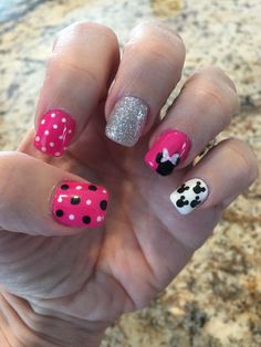 My March Disney nail design Disney Nails 2022, Disney World Nails, Disneyland Nails, Nails March, Disney Nail Designs, Disney Inspired Nails, Minnie Mouse Nails, Mickey Nails, March Nails