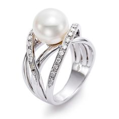 Diamond and pearl ring. Black pearl great too Pearl Wedding Rings, Pearl Promise Rings, Moissanite Engagement Ring White Gold, Moissanite Engagement Ring Rose Gold, Pearl Rings, Traditional Engagement Rings, Oval Cut Engagement Ring