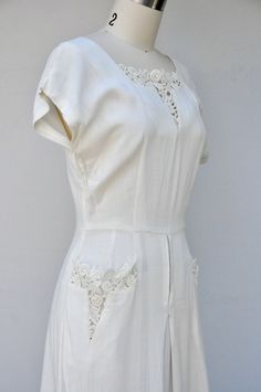 Elegant White Dresses With Pockets, White Fitted Dresses With Pockets, White Fitted Dress With Pockets, Formal White Dress With Pockets, 1950s Style Summer Wedding Dress, 1950s Vintage Summer Wedding Dress, 1950s Style White Short Sleeve Dress, Party Dress Simple, Mid Century Wedding