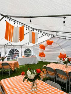 orange and white outdoor graduation party in a tent Charcuterie Board Chocolate, Utk Graduation, White Charcuterie Board, Graduation Party 2023, Party Decorations Outdoor, Graduation Party University