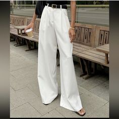 Commense Solid Wide-Leg Trouser Pants In White The Perfect Pant At The Perfect Price! Pants Do Not Come With Belt Size Medium Approx Measurements 14.5" Waist 30" Inseam 13" Rise Details Composition: 80% Polyester, 20% Rayon Design: Plain Style: Casual, Elegant Thickness: Regular Sheer: No Material: Woven Fabric Occasion: Leisure, Work Size & Fit Pants Length: Long Pants Stretch: Non-Stretch Fit Type: Regular Fit Work Outfits Frauen, White Wide Leg Trousers, High Waist Wide Leg Pants, Jumpsuit Chic, White Trousers, Trouser Style, Pants Wide Leg, Work Outfits Women, Type Of Pants