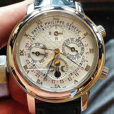 Gentleman Watch, Patek Philippe Watches, Swiss Army Watches, Amazing Watches, Mens Fashion Watches