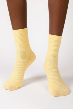 - Measurements: 1. Length: 21cm- Materials: 80% cotton, 20% polyester > 80% cotton, 18% polyester, 2% polyurethane- Thickness: Moderate- Sheerness: None- Stretch: Low- Lining: None- Care: Machine wash cold Comfortable Stretch Yellow Socks, Soft Fitted Cotton Socks, Trendy Yellow Summer Socks, Trendy Yellow Winter Socks, Trendy Yellow Socks, Yellow Cotton Socks For Spring, Spring Ribbed Fitted Socks, Casual Yellow Socks For Spring, Ribbed Stretch Socks For Spring