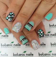 Nails Botanic Nails, Green Nail Art, Spring Nail Art, Spring Nail, Gel Nail Designs, Pedicures, Nail Art Ideas