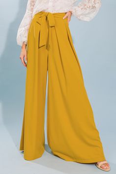 LOVE AND BEYOND WOVEN PANTS l FLYING TOMATO | Flying Tomato Gala Outfits, Met Gala Outfits, Orange Pants, Anthropologie Pants, Fun Fashion, Pants Outfit, Vintage Tops, Women's Style, Fashion Boutique