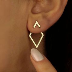 Color: Gold, Silver, Gold 1, Silver 1 Category: Earrings Material: Metal Fashion Element: Asymmetry Style: Chinese Style Geometric Jewelry Set, Modern Small Earrings, Edgy Dangle Earrings, Triangle Earrings Stud, Minimalist Accessories, Triangle Studs, Geometric Studs, Golden Earrings, Geometric Diamond