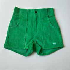 Hammies Vintage/Retro Style Corduroy Shorts Size 24 Elastic Waist Snap Closure Nwt! Smoke Free And Pet Free Home! Green Corduroy Summer Bottoms, Green Corduroy Bottoms For Summer, Summer Green Corduroy Bottoms, Trendy High Waist Corduroy Shorts, Casual Short Corduroy Bottoms, Trendy High-waisted Corduroy Shorts, Trendy Corduroy Shorts, Retro High-waist Corduroy Bottoms, High Waist Retro Corduroy Bottoms