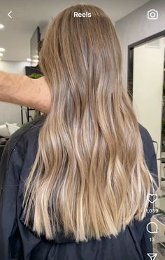 Beurre Brunette Dark Sandy Blonde Hair, Blonde Inspiration, Light Brunette Hair, Winter Hair Trends, Darker Hair, Summer Blonde Hair, Bronde Hair, Brown Hair Inspo