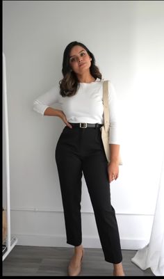 Medical Business Casual Outfits For Women, Pharmacy Outfit Work Attire, Corporate Outfits Genz, Teacher Outfits Formal, Office Job Outfits Summer, Office Attire Women Professional Outfits Classy Business Casual, Court Reporter Outfits, Indian Formal Wear Office For Women, Summer Realtor Outfits