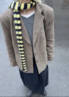 Bags Outfit, Winter 23, Striped Scarves, Mode Inspo, 가을 패션, Mode Vintage, Look At You, Looks Style, Mode Inspiration