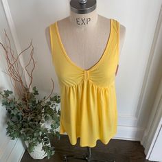 Xhilaration Nwt Women's Baby Doll Knit Top/65% Polyester & 35% Rayon/Pineapple Color/Mint Condition Soft Knit Tops For Spring Vacation, Spring Vacation Soft Knit Tops, Playful Fitted Tops For Day Out, Cute Sleeveless Knit Tops, Sleeveless Soft Knit Tops For Spring, Soft Knit Cotton Top For Summer, Summer Knit Tops For Loungewear, Summer Soft Knit Tops, Playful Sleeveless Tops For Day Out