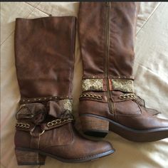 Brand New. I Just Purchased Online, But They Are Too Small For Me. Brown Vintage Boots For Fall, Vintage Brown Boots With Laces, Vintage Brown Knee-high Boots For Winter, Retro Brown Ankle-high Boots, Vintage Brown Heeled Boots, Medium Width, Boho Shoes, Swag Shoes, Mustard Yellow, Brown Boots