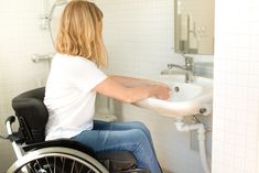 Accessible Bathroom Sink, Wheelchair Bathroom, Wheelchair Accessible Bathroom, Accessible House Plans, Wheelchair Accessible Home, Wheelchair Fashion, Stuff For House