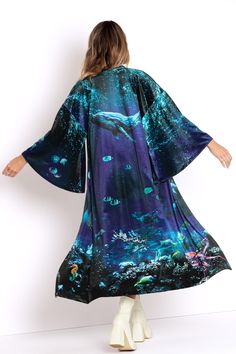 Night Swimming Velvet Swan Kimono - LIMITED ($179AUD) by BlackMilk Clothing Night Swimming, Harajuku Outfits, Graveyard