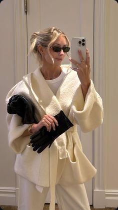 Jenna Lyons Style, Minimalism Clothes, Girls Fur, Winter Lookbook, Winter Fits, It Girl, Winter Fashion Outfits, Fashion Killa, Fashion Classy