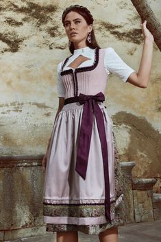 114665 Krueger Dirndl Ginia 60 cm - German Specialty Imports llc Diy Dirndl, Dirndl Pattern, Dirndl Dress Traditional, Traditional German Clothing, Dutch Clothing, Oktoberfest Woman, Dirndl Skirt, German Outfit, Dirndl Outfit