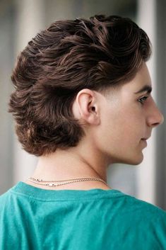 Flow Haircut Inspiration And#8211; Get Your Locks in the Groove ★ Short Shag Haircuts Men, Long Shaggy Haircuts, Combed Back Hair, Haircut Inspo, Mid Fade, Short Shag Haircuts, Boy Haircuts, Asian Haircut, Mullet Haircut