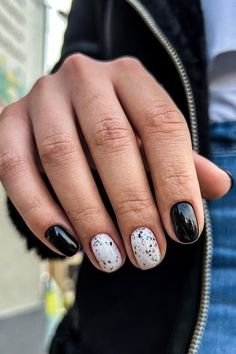 Short Black Nails, Minimal Nails, Dots Nails, Cute Gel Nails, Sparkle Nails, Shellac Nails, Dark Nails