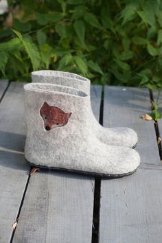 "Hand felted women's booties made of grey natural wool. These felted ankle boots are to be worn outside but can be worn inside as well. They are made of natural, eco non-dyed wool so the surface is a little bristling. We offer boots with rubber soles which make them not slippery and water-resistant. https://www.etsy.com/listing/104848235/rubber-soles-for-felted-shoes. -- Soles are included--- These booties are not high, approximately 7\"- 8\" (17.7 - 20.3cm) Felt is a perfect material for winter Felt Booties, Felt Boots, Womens Booties, Booties For Women, Felt Shoes, Treasure Crafts, Booties Ankle Boots, Wool Slippers, Fox Pattern