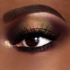 A supernaturally vibrant Palette. Brown And Gold Makeup, Sun Palette, Prom Eyes, Bronze Smokey Eye, Epic Costumes, Fall Makeup Trend, Bold Bohemian, Bridal Eye Makeup, Boogie Nights