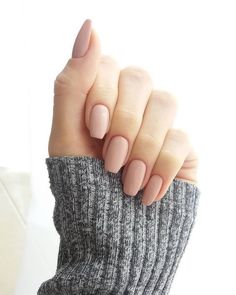 From nude nails and French manis, to colorful and glammed up nails, take a look at some of these amazing nail art ideas, we give you the pros of each! - See more at: http://www.quinceanera.com/make-up/killer-nail-art-for-glammed-up-quince-divas/#sthash.ksTjUdIH.dpuf Rimmel, Stiletto Nails, French Manicure, Holiday Nails