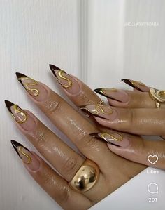 Spicy Nails, Cosmic Nails, Golden Nails, Edge Nails, Exotic Nails, Minimalist Nails, Luxury Nails