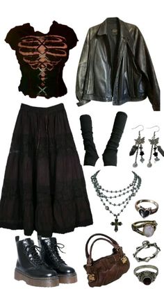 90 Goth Fashion, 2000s Goth Outfits, Numetal Outfit, Goth Witch Aesthetic, Gothic Witch Aesthetic, Hippie Goth Outfits, Alt Outfits, Gothic Outfits