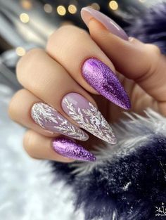 Winter Festive Nails, Purple Winter Nail Ideas, Ski Trip Nails, Purple Winter Nail Designs, Purple Nails Winter, Purple Christmas Nail Designs, January Birthday Nails, Sparkly Winter Nails, Glitter Winter Nails