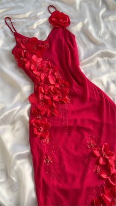 Best Selling Dresses Layered Prom Dress, Dress With Flowers, Looks Country, Burgundy Prom Dress, Red Chiffon, Ball Gowns Evening, Red Prom