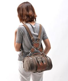 Fantasy Leather Bag, Character Bag Design, Fantasy Backpack Concept Art, Fantasy Bag Concept Art, Bag Concept Art, Backpack Concept Art, Holding Bag Reference, Dnd Bag, Utility Backpack