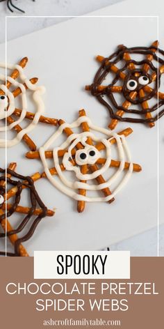 Pretzel spider webs kid's Halloween dessert and treat. Kids Halloween Party Treats, Pretzel Spider Webs, Quick Halloween Treats, Dessert For Kids, Halloween Sugar Cookies Decorated, Halloween Pretzels, Easy Halloween Snacks, Halloween Snacks For Kids