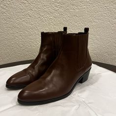 J. Crew Chelsea Bootie Color: Brownstone Size: 8 Lightly Worn Bootie, Bootie Boots, Chelsea, J Crew, Ankle Boots, Women Shoes, Boots, Women Shopping, Color